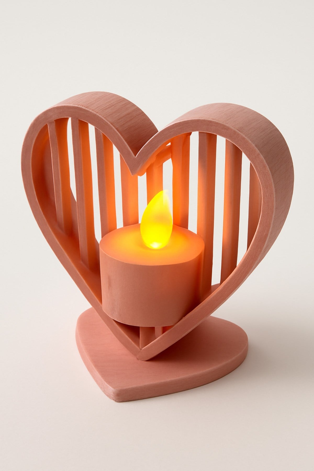 Dekoratif Aydınlatma Mumluk Kalp Cıtalı Mumluk Plastiktir. Tea Light Mum Dahildir.
