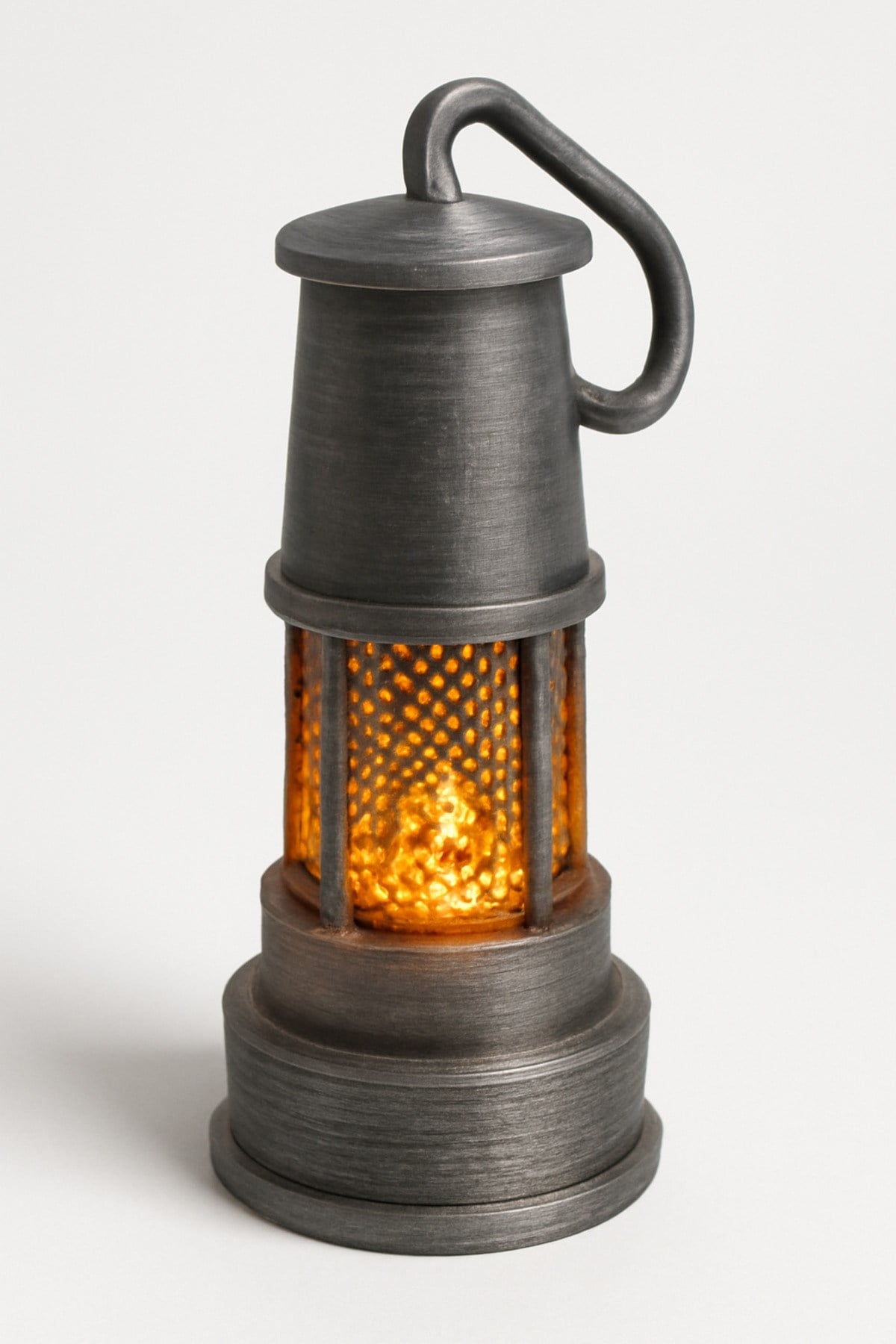 Dekoratif Aydınlatma Mumluk Maden Ocagi Mumluk Plastiktir. Tea Light Mum Dahildir.