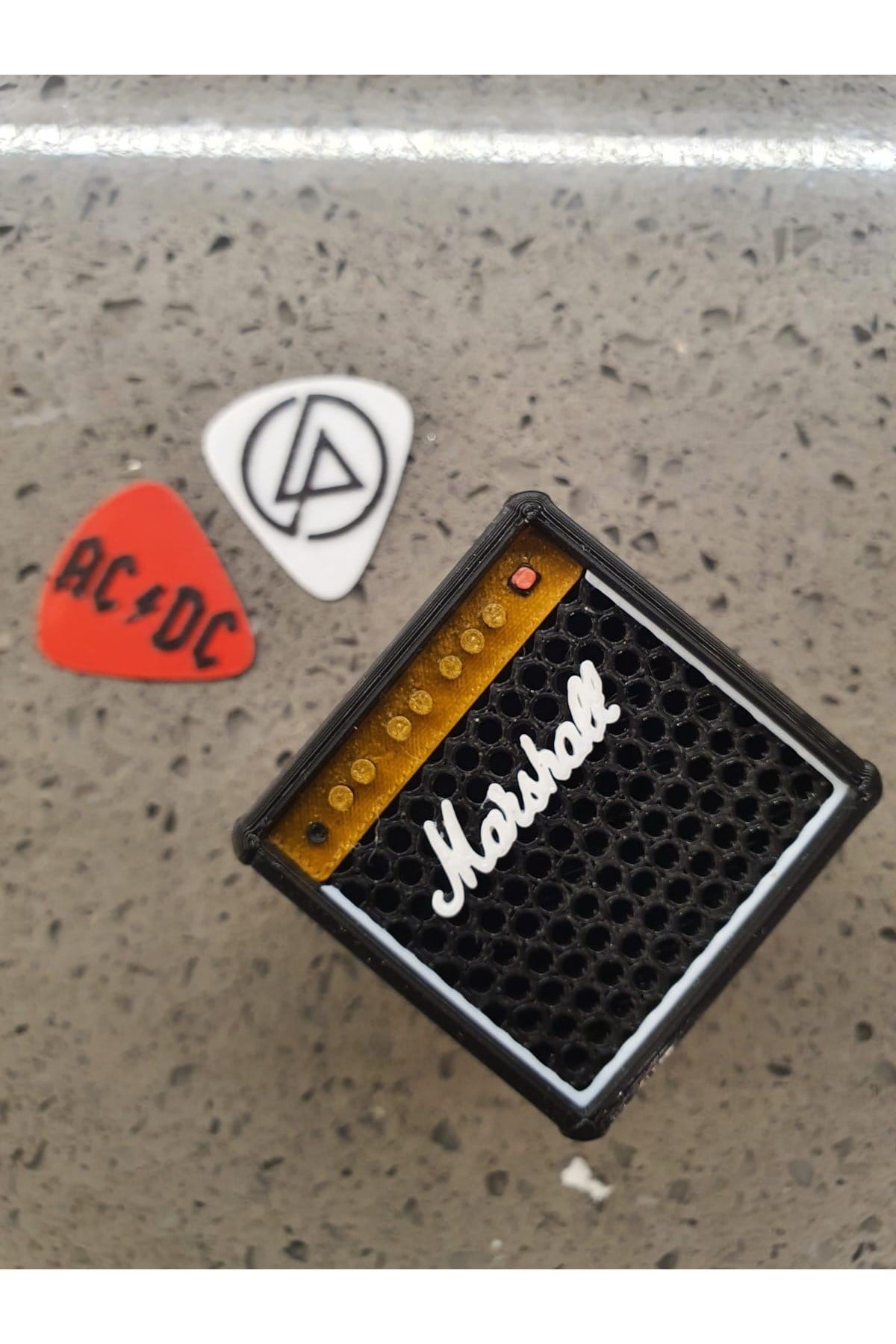 Gitar Pena Kutusu Penalık