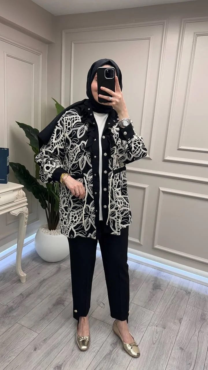 Ghisa 3610C3380 Siyah Güpür Detaylı Ceket