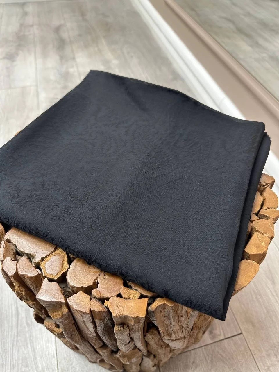 İpekevi 04391 Siyah Dört Mevsim Desenli Monogram Şal