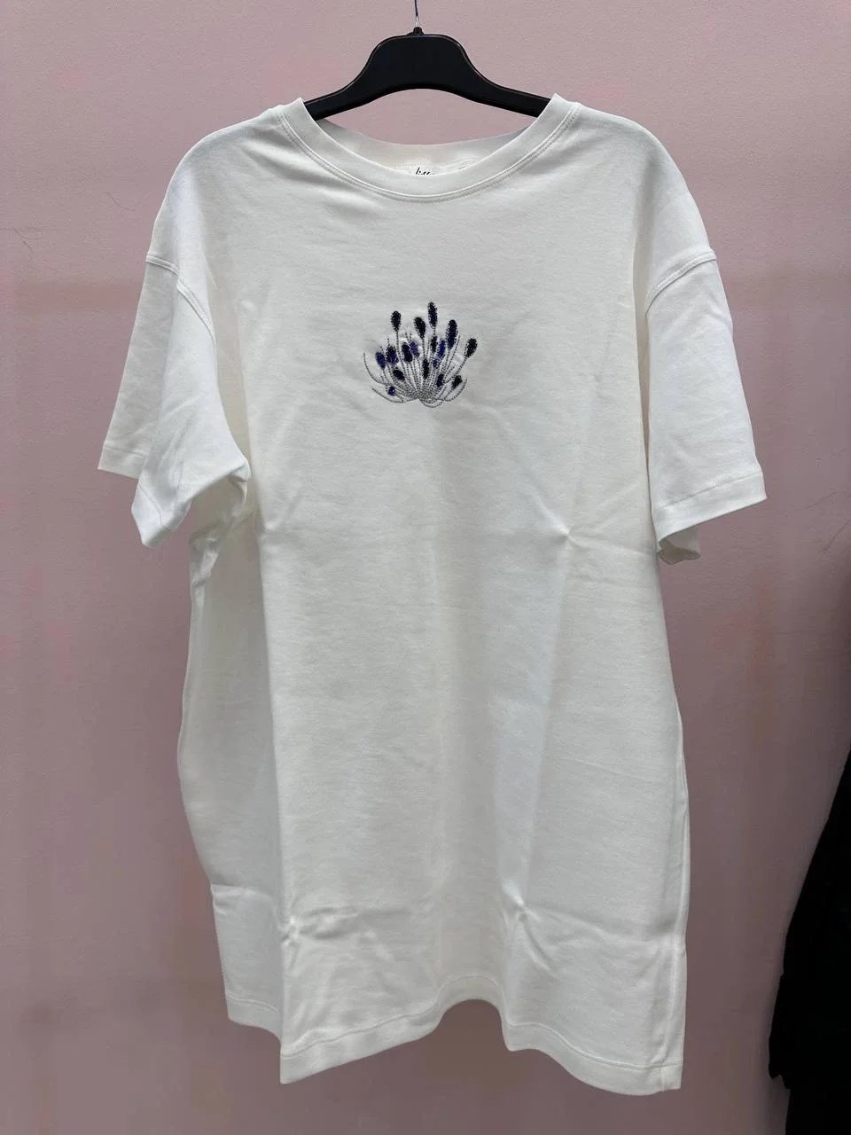 Lisa Exclusive 5011 Beyaz Çiçek Nakış Tişört
