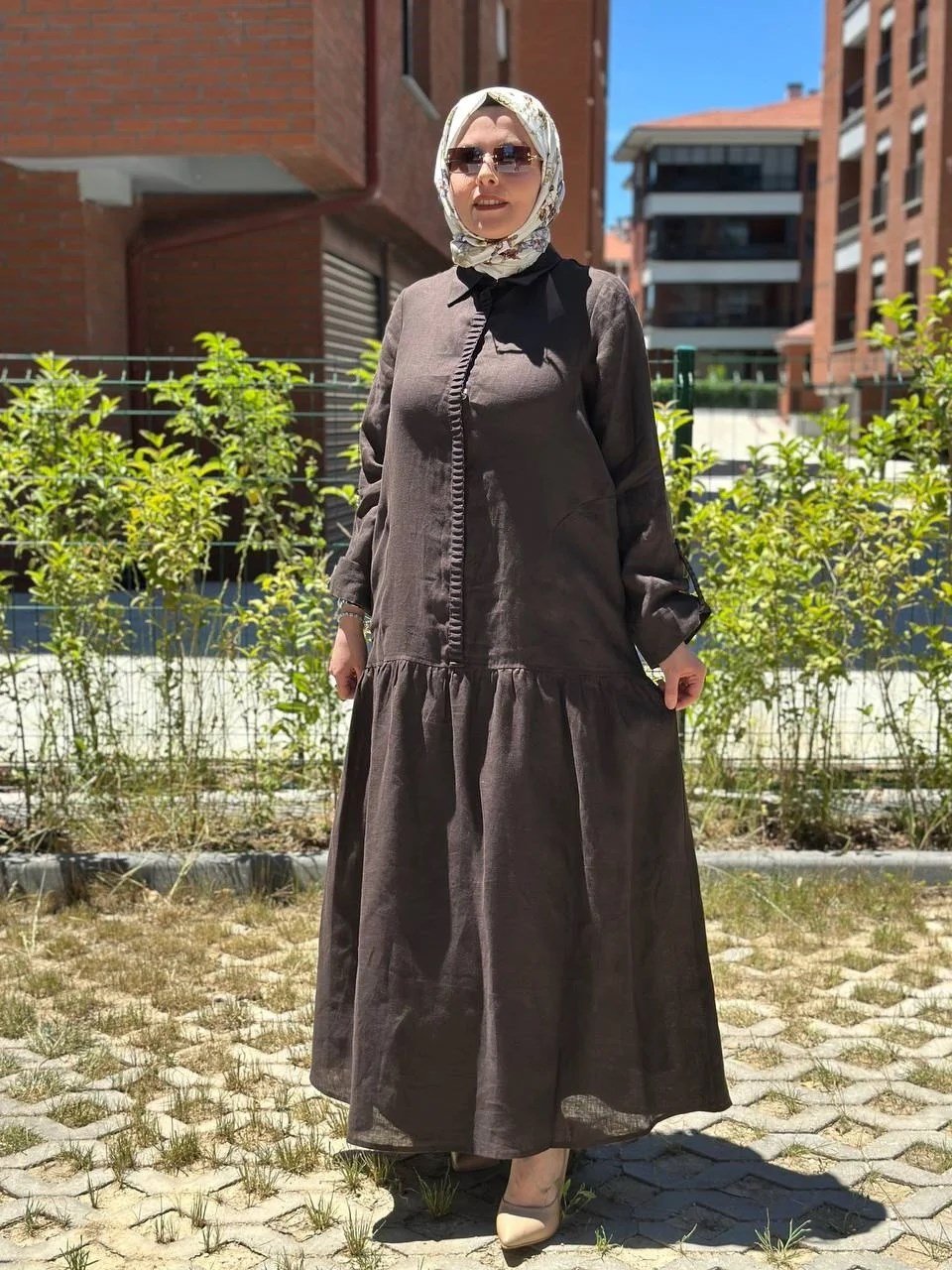Miss Dalida 2264255 Kahverengi Gömlek Yaka Bekletme Detaylı Keten Elbise