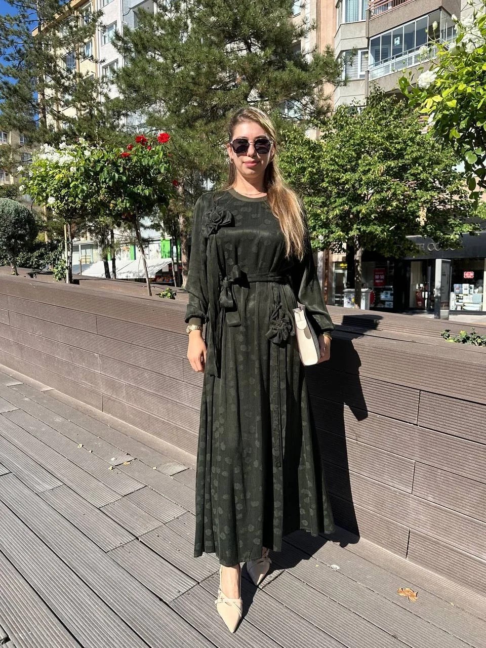 Misswhence 36800 Yeşil Kendinden Desenli Elbise