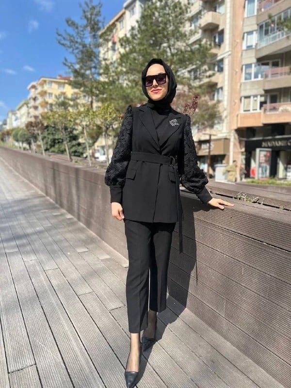 MY312 24S4229 Siyah Kolu Dantelli Ceket