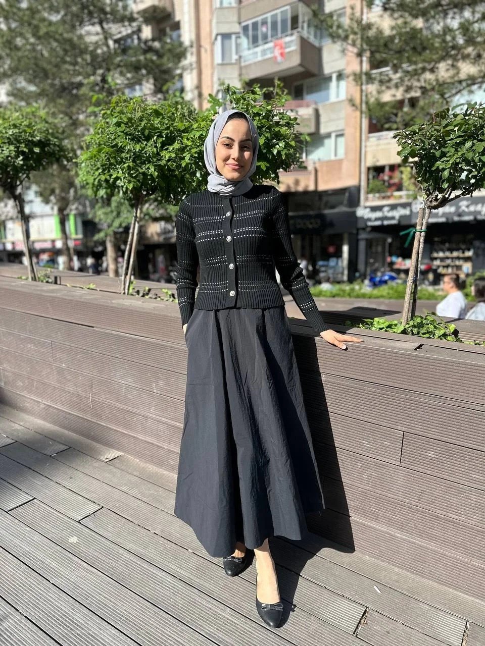 Qooq 24SS699 Siyah Triko Hırka