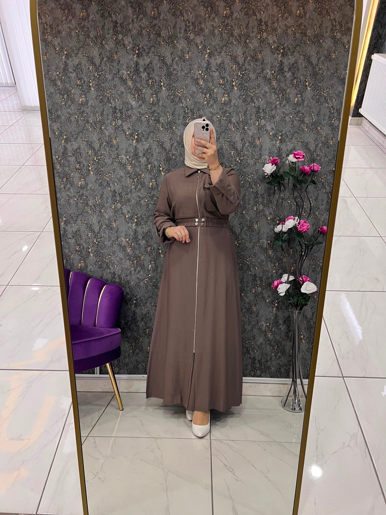 KEMERLİ TENSEL KUMAŞ ELBİSE