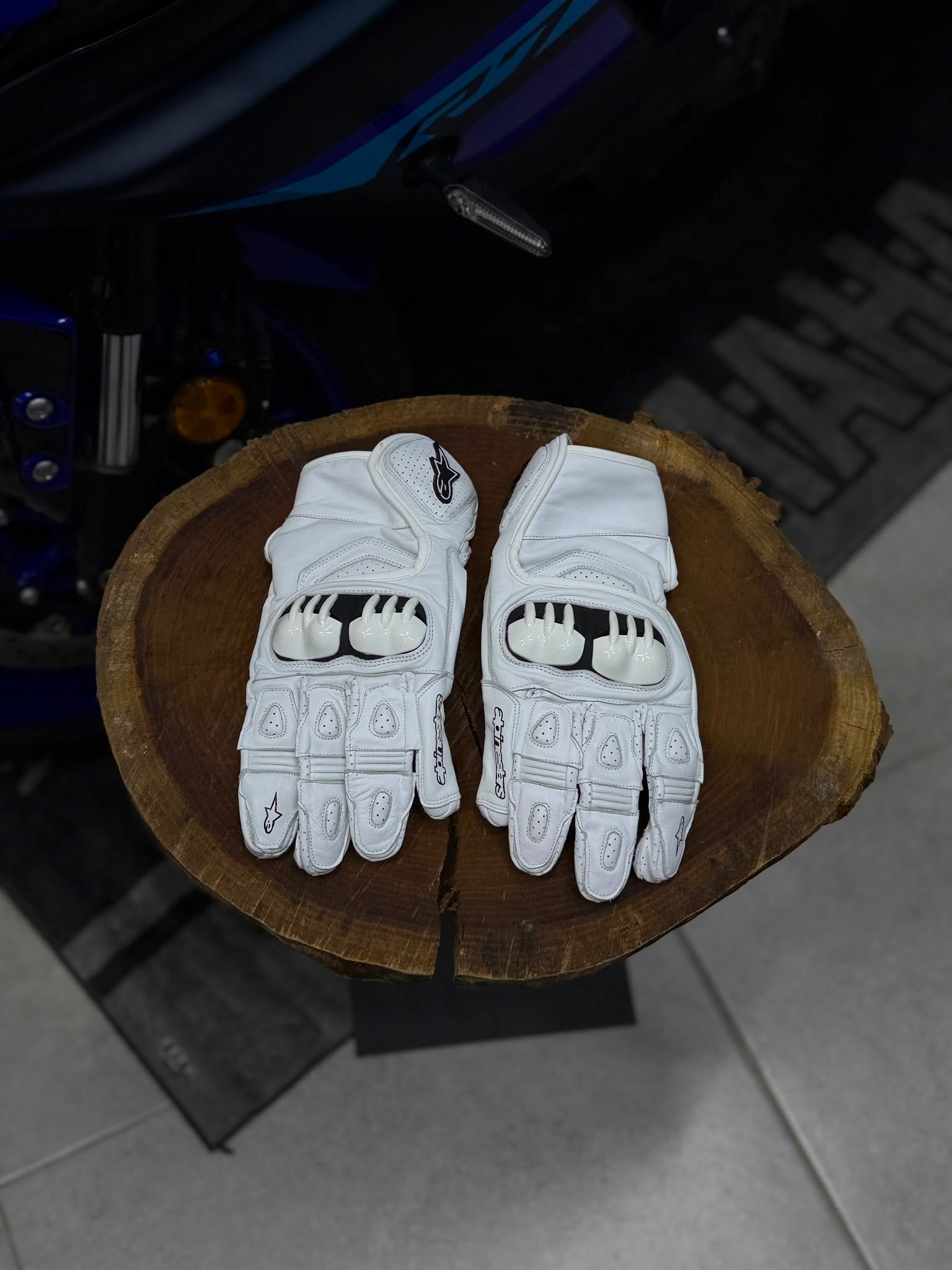 Alpinestars Deri Eldiveni Beyaz Bileksiz
