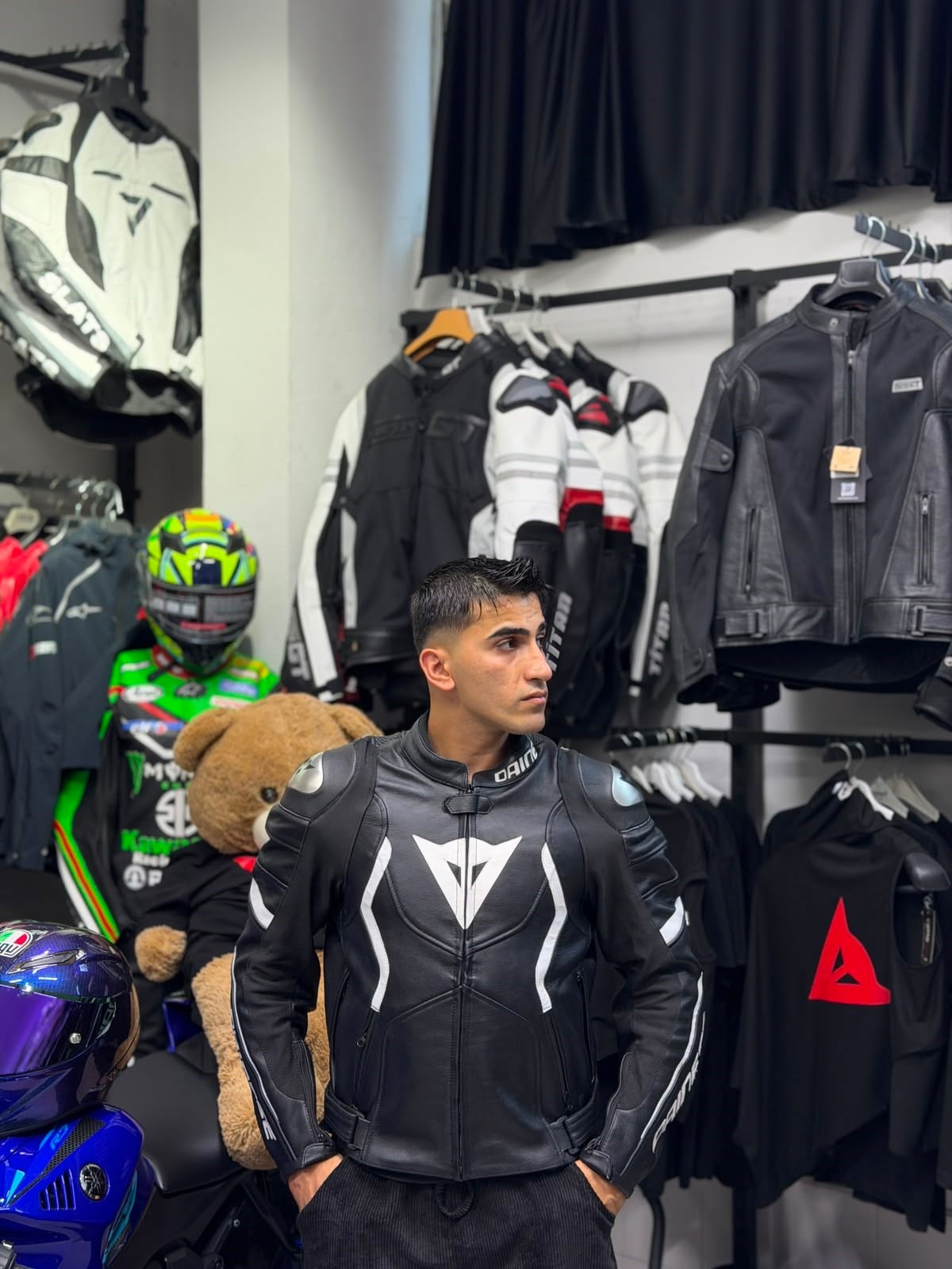Dainese Pro Hörgüçsüz Deri Ceketi Siyah-Beyaz