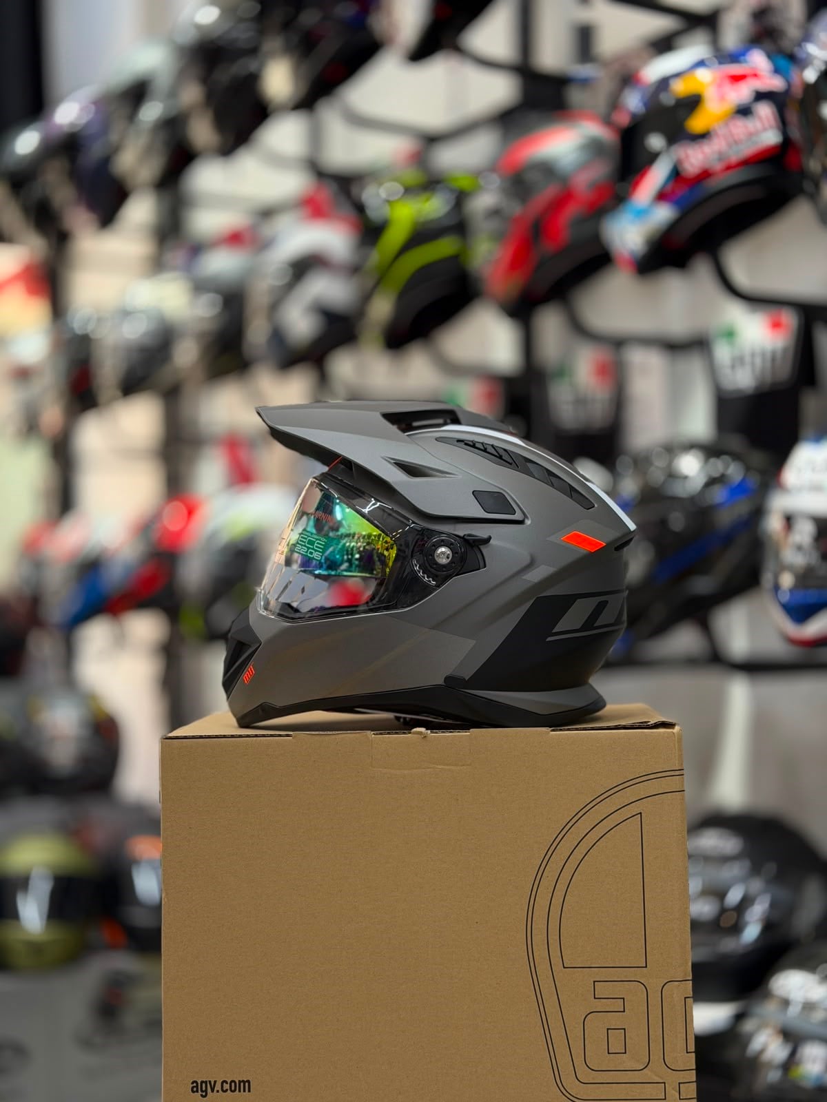 MT Adventure Pro Gri Dual Sport Motosiklet Kaskı
