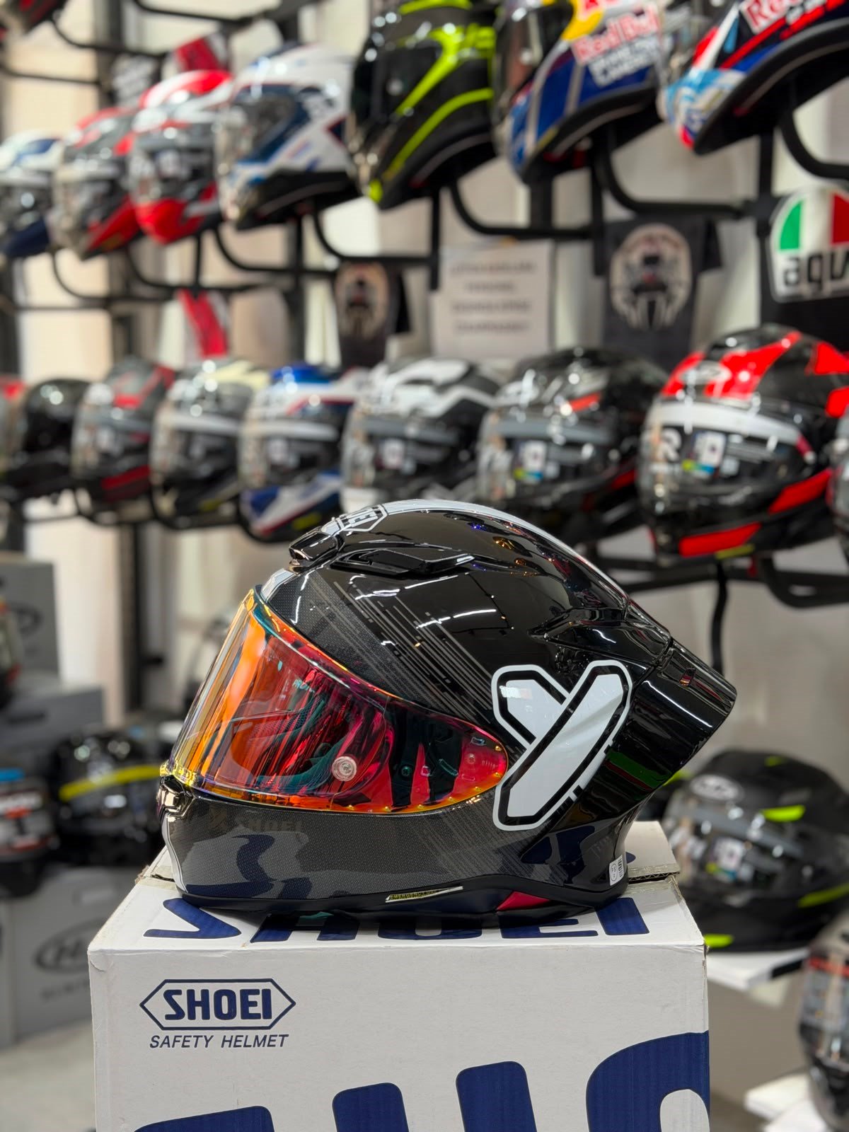 Shoei Z8 Siyah