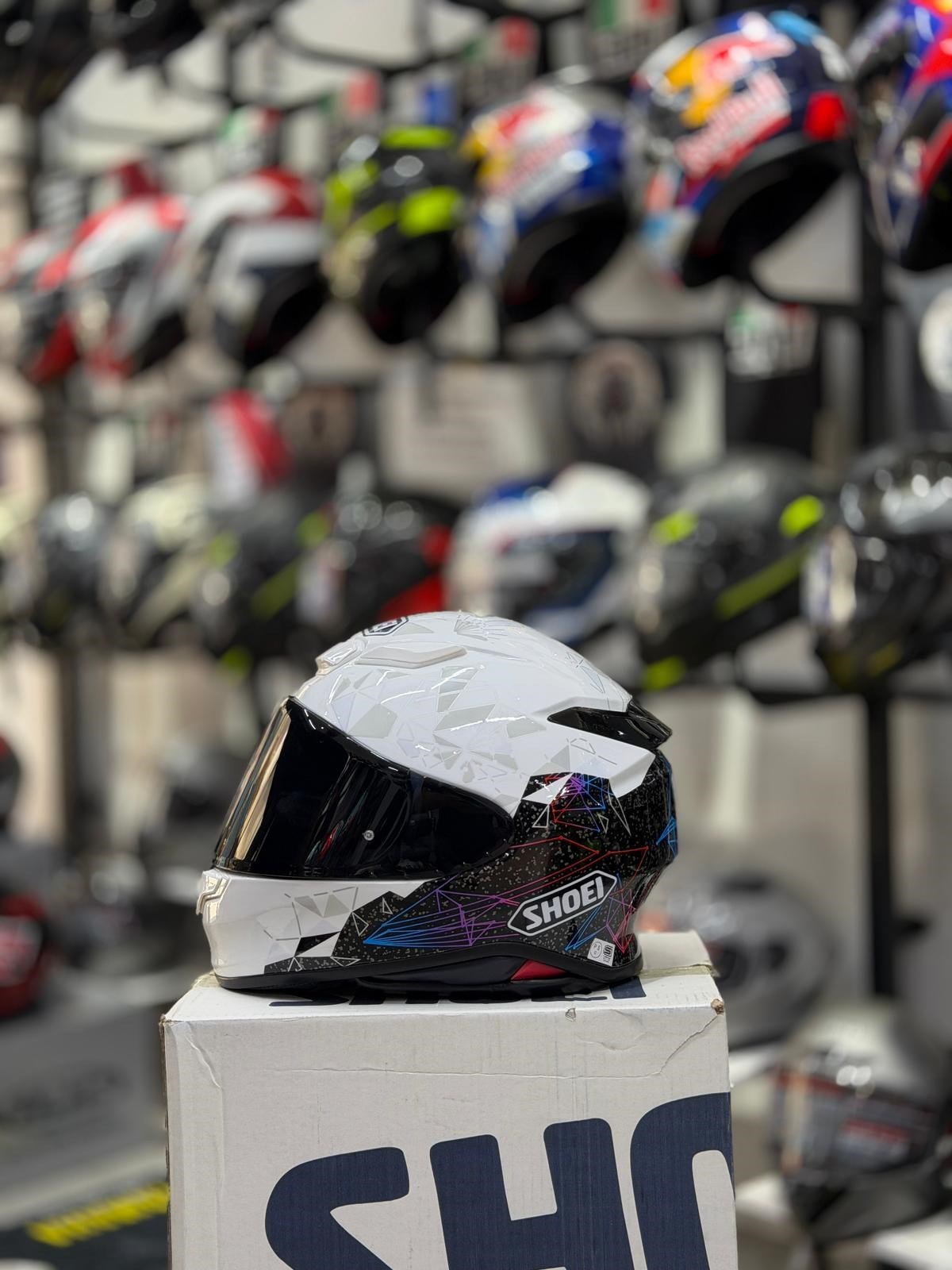 Shoei Z8 Siyah-Mor