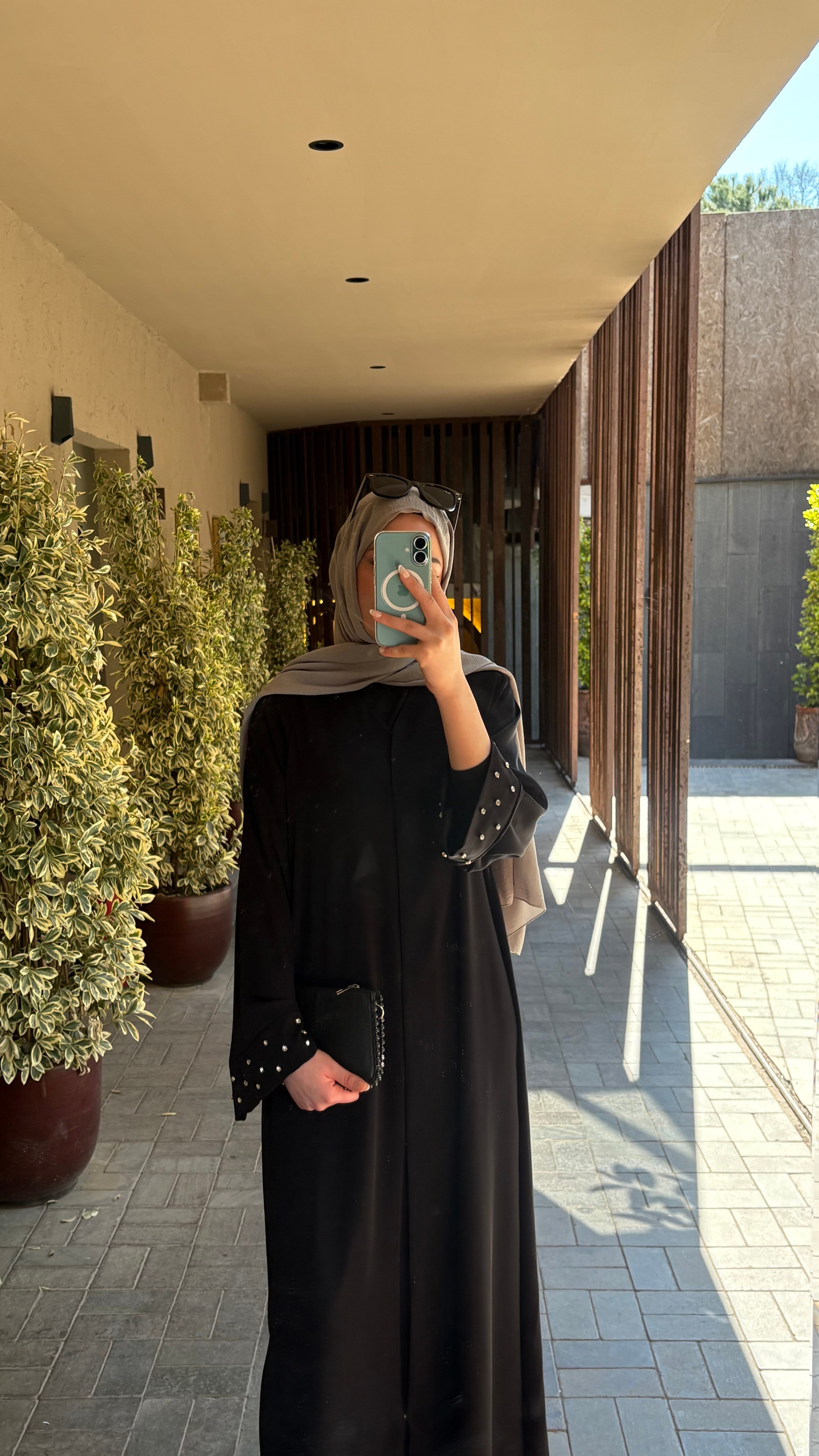 KRİSTAL ABAYA OVAL TAŞ 