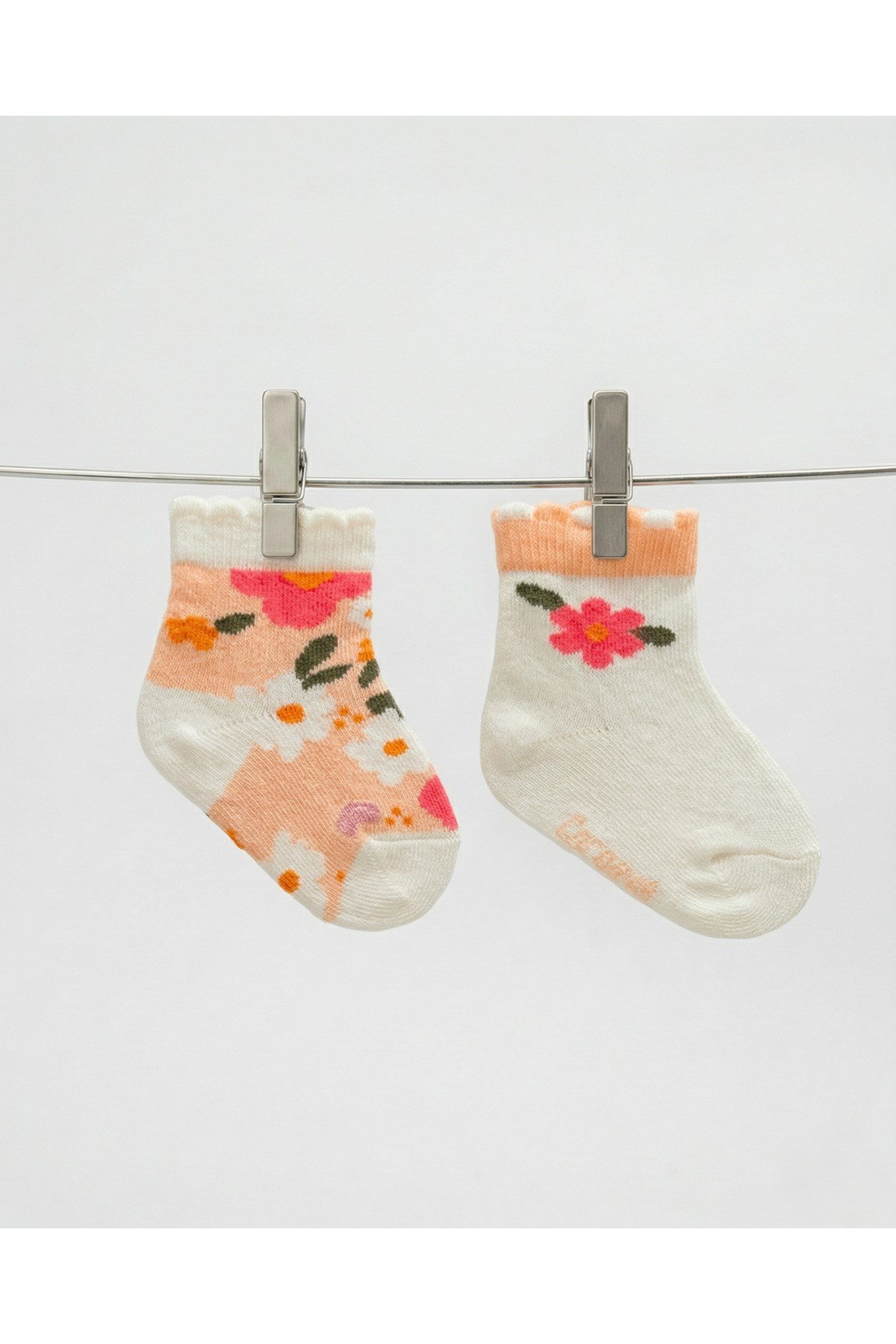 Kız Bebek Soket Çorap 2'li Paket Çiçek Desenli Fırfırlı %90 Pamuklu 2 Çift (Toplam 4 Adet)