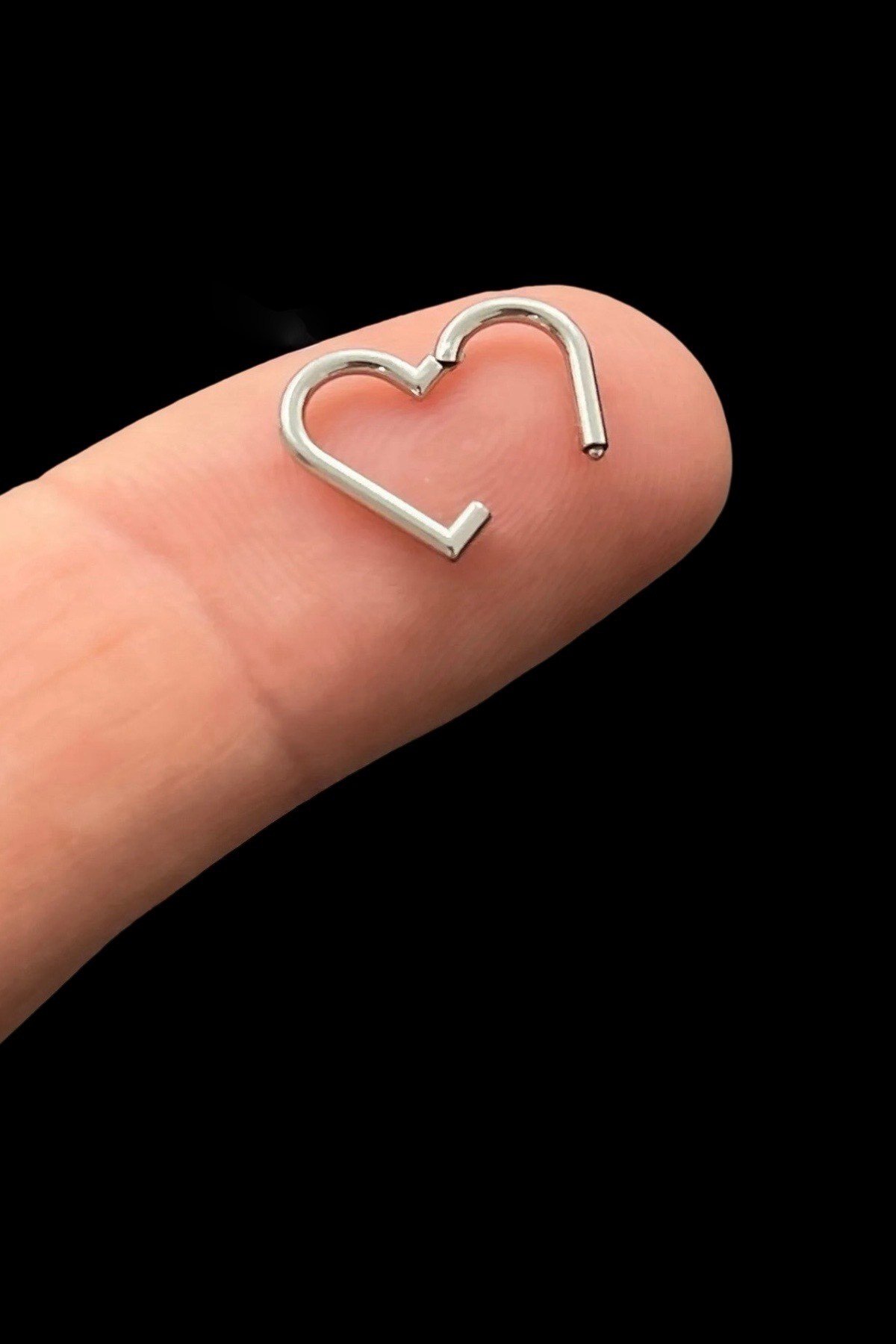 Cerrahi Çelik Klipsli Kalp Tragus, Helix, Lobe, snug Küpe Piercing