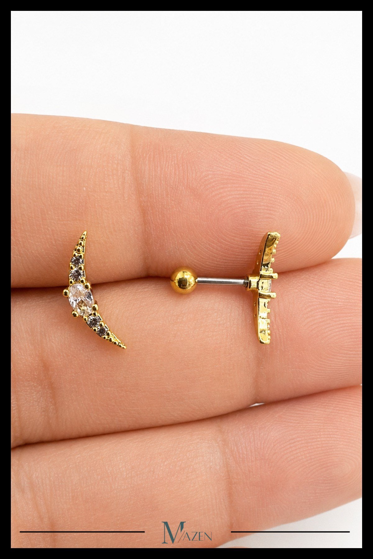 Taş Dizili Hilal Tragus Piercing Çelik Gold Renk Zarif Hilal Tasarımı