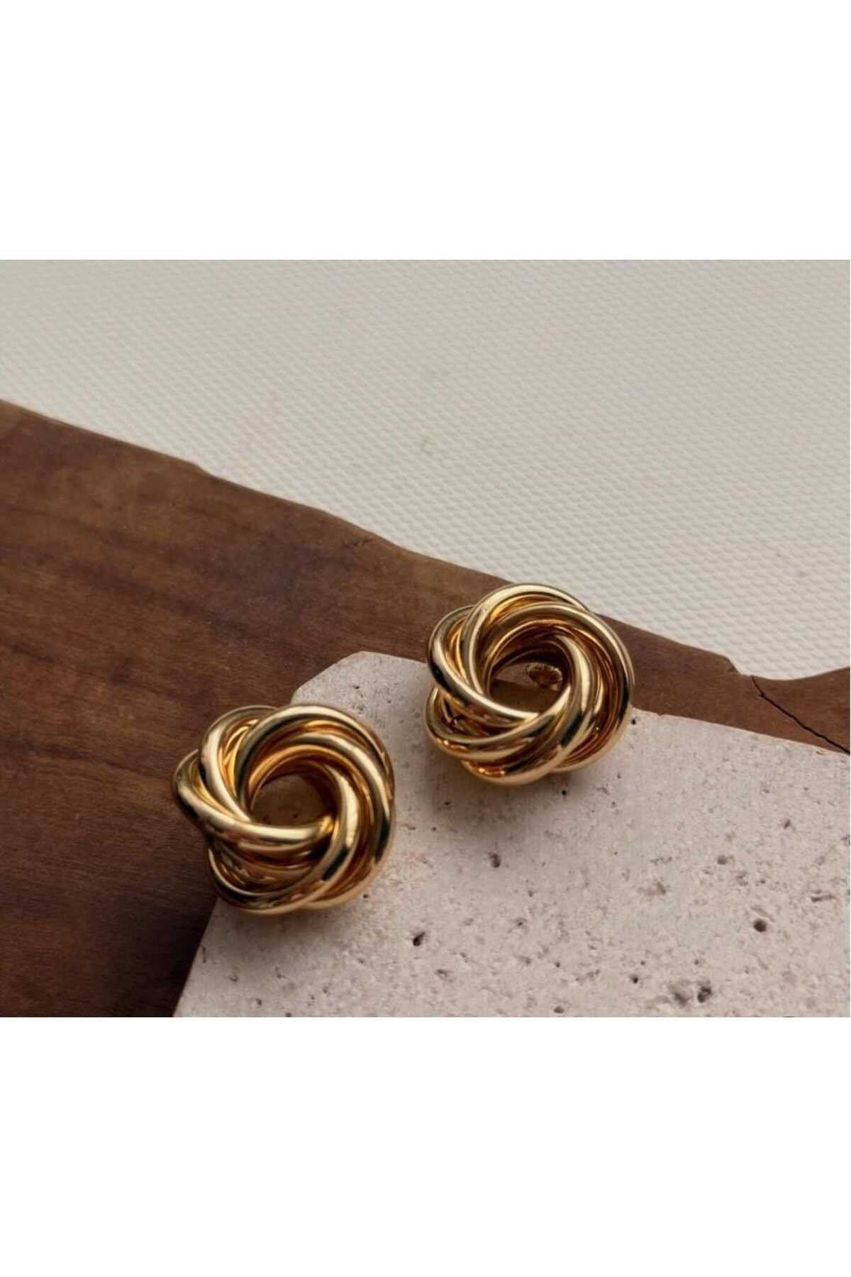 Çelik Gold Vintage Görünümlü Küpe