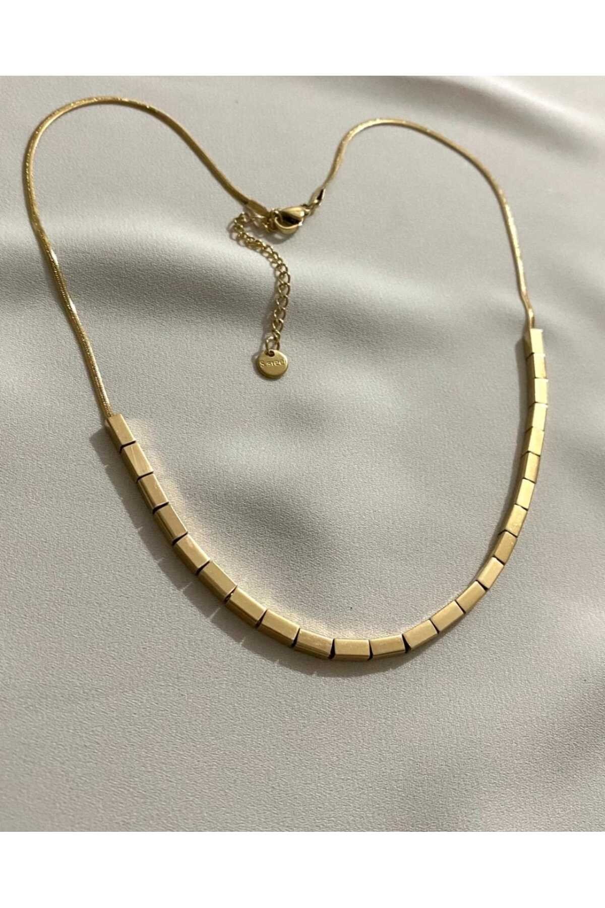 Çelik luna gold kolye
