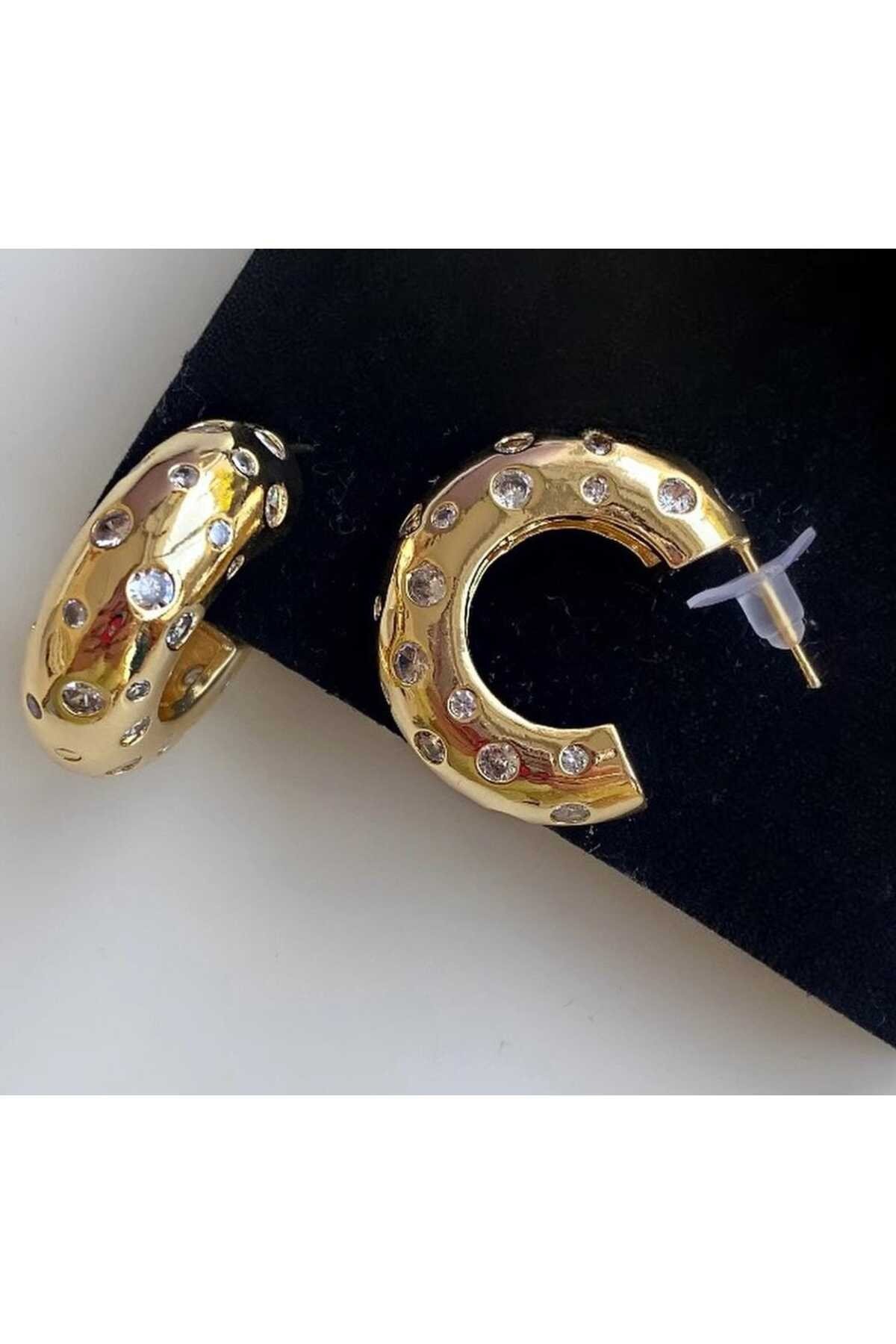 Celik taş detay gold halka küpe