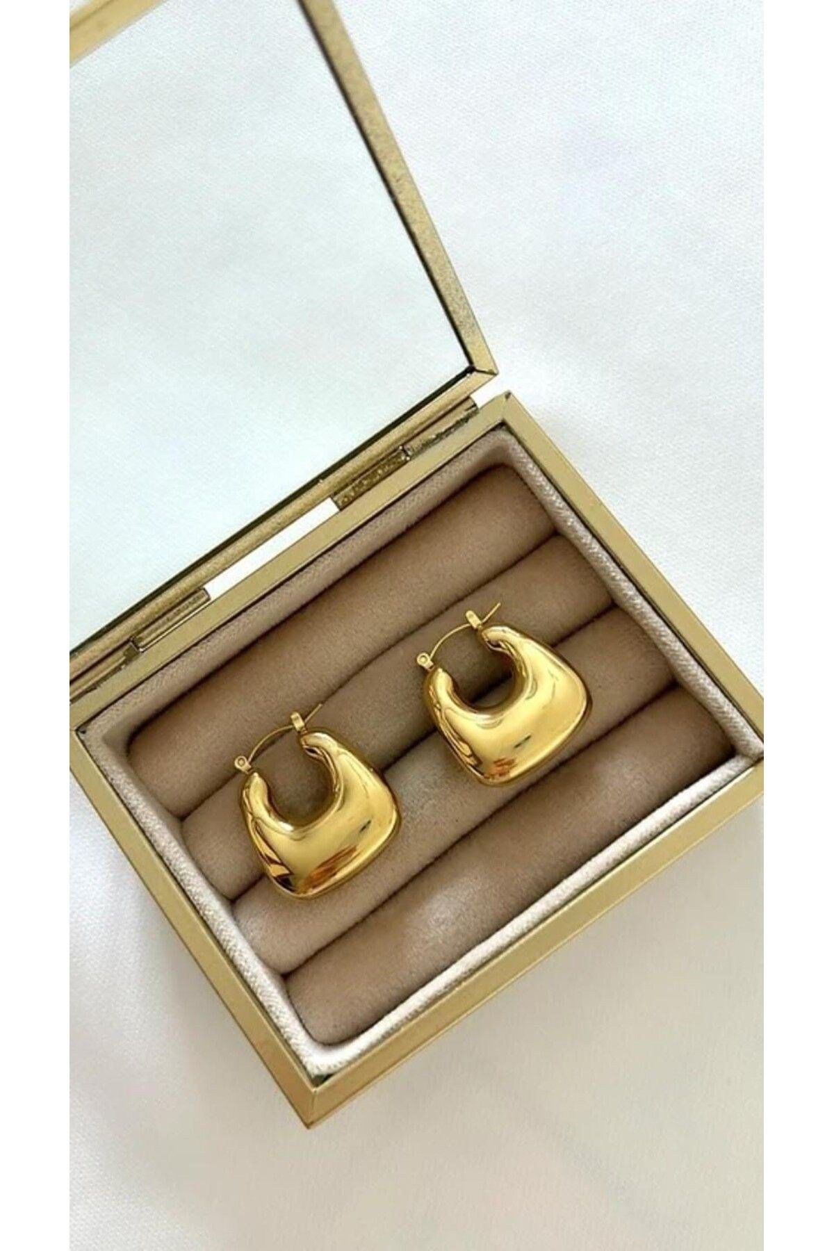 Gold sepet küpe