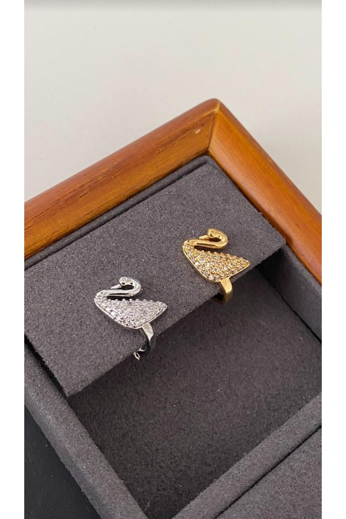 Kuğu earcuff kıkırdak küpe