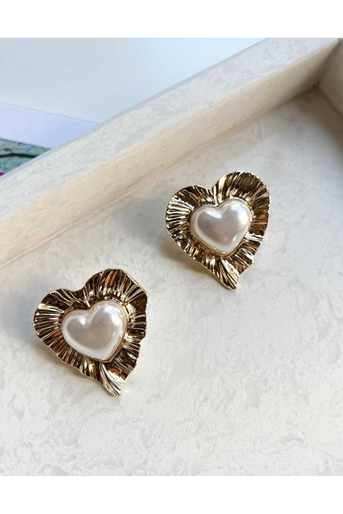 Özel seri taşlı gold küpe