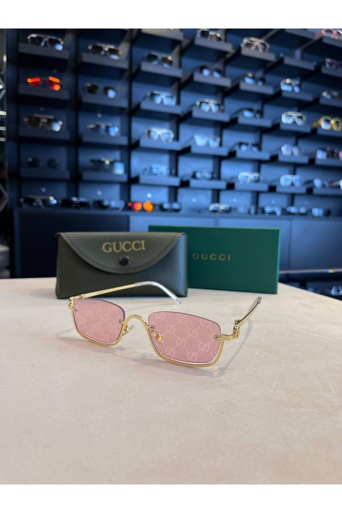 Polarize pembe cam detay güneş gözlüğü