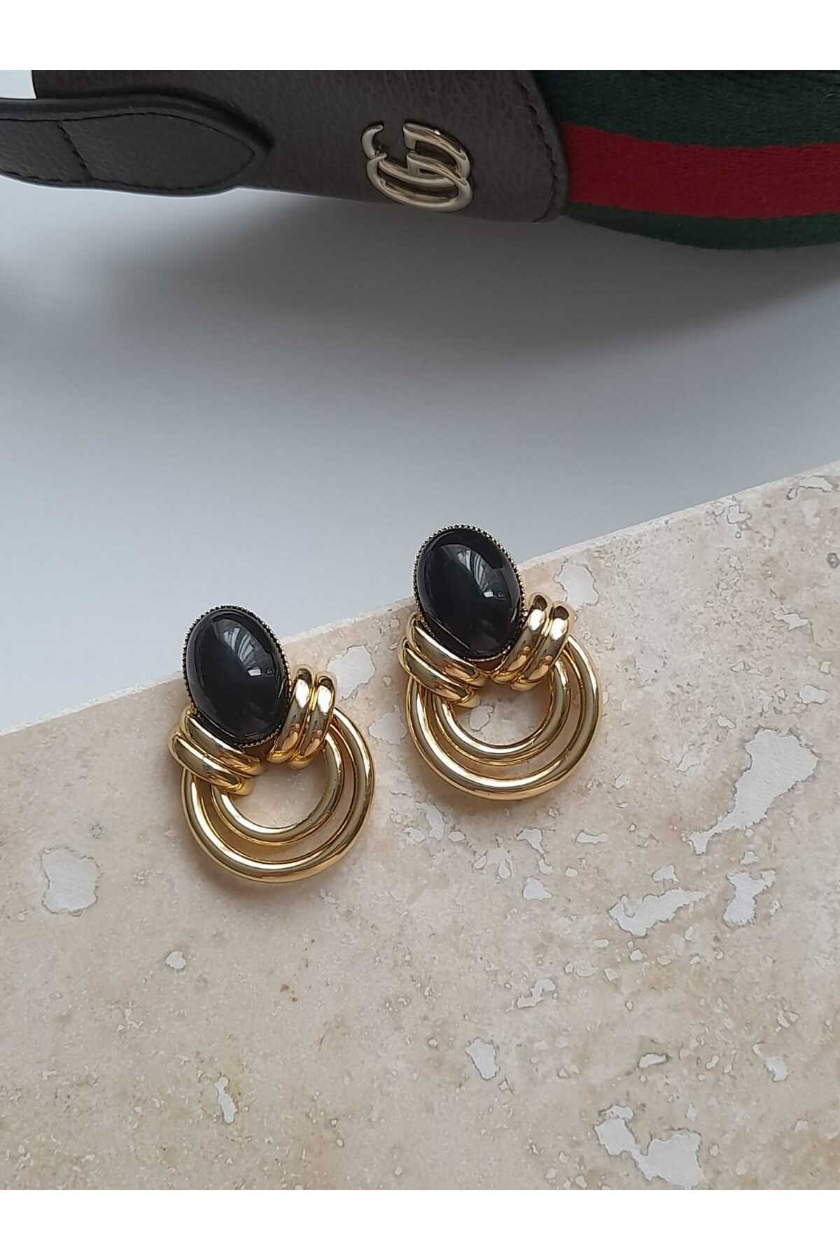Siyah Taş Detaylı Vintage Gold Küpe