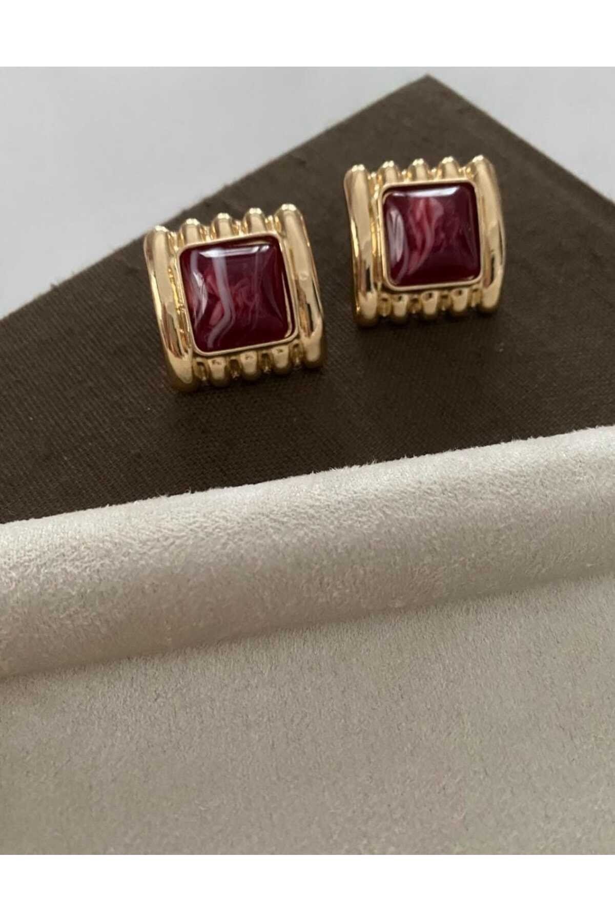 Vintage gold taş detay küpe