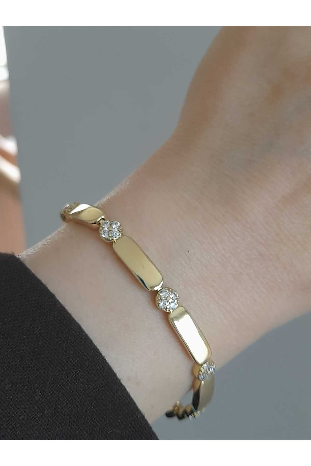 Xuping Galina Gold Bileklik Kararmalara Karşı Dayanıklıdır