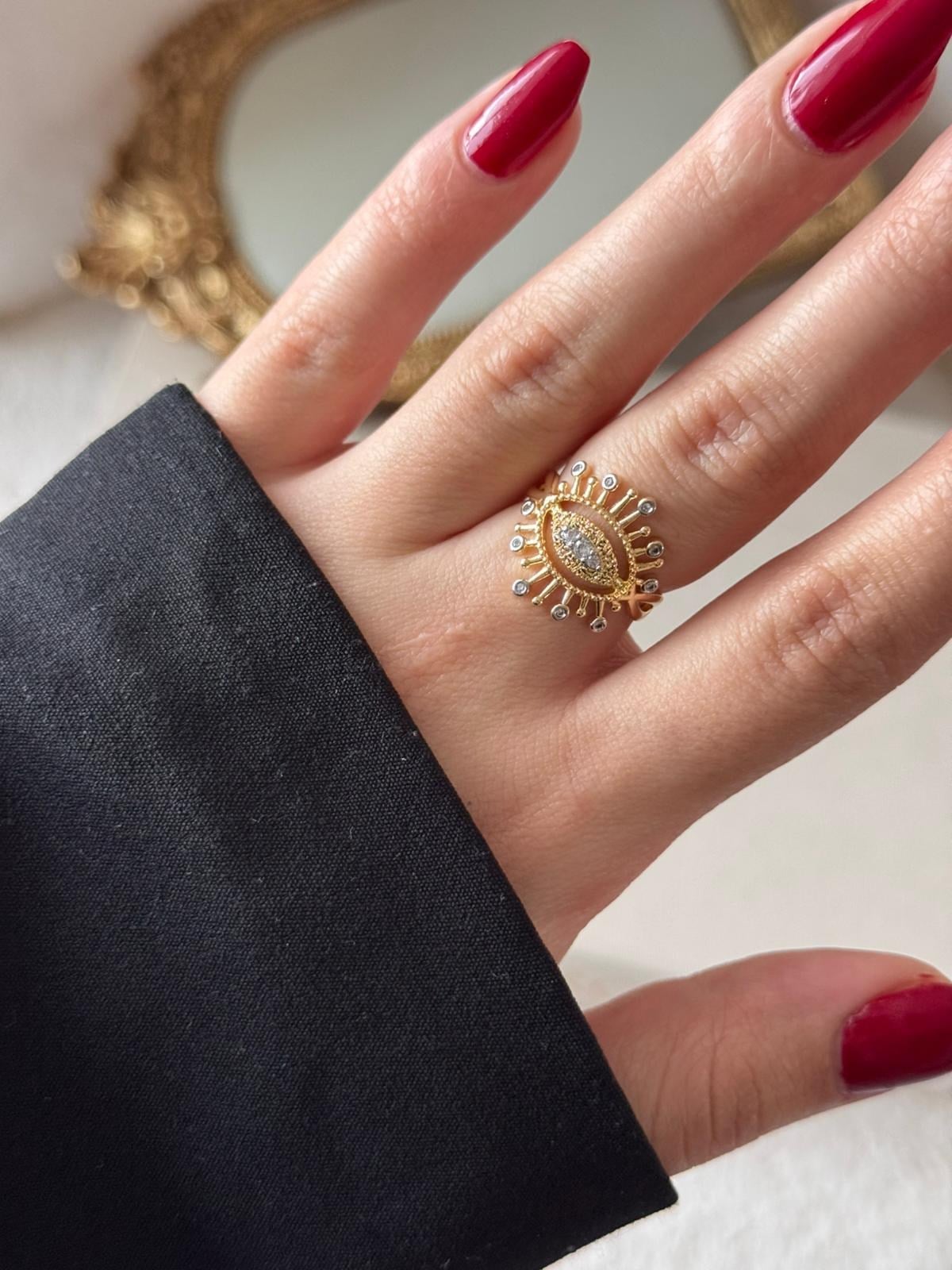 Güneşli Eye Gold Yüzük