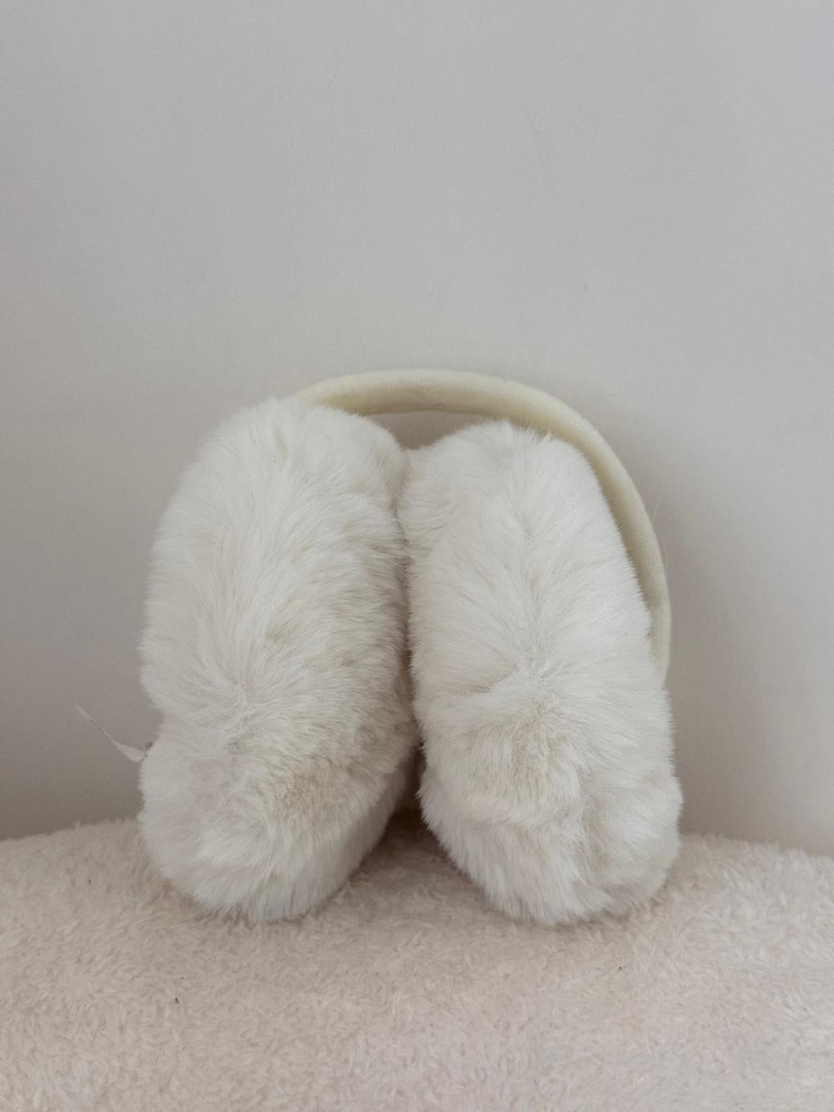 Peluş Kulaklık Beyaz