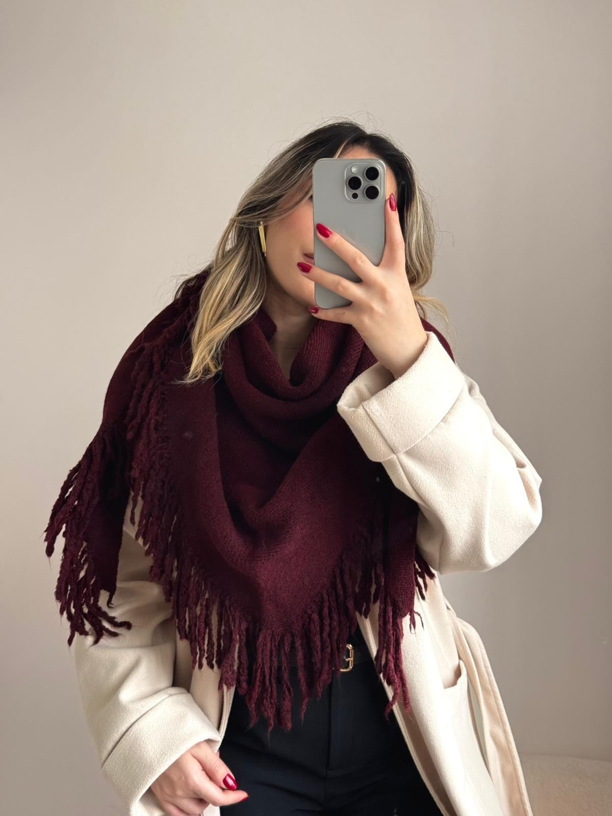 Üçgen Püsküllü Triko Şal Bordo