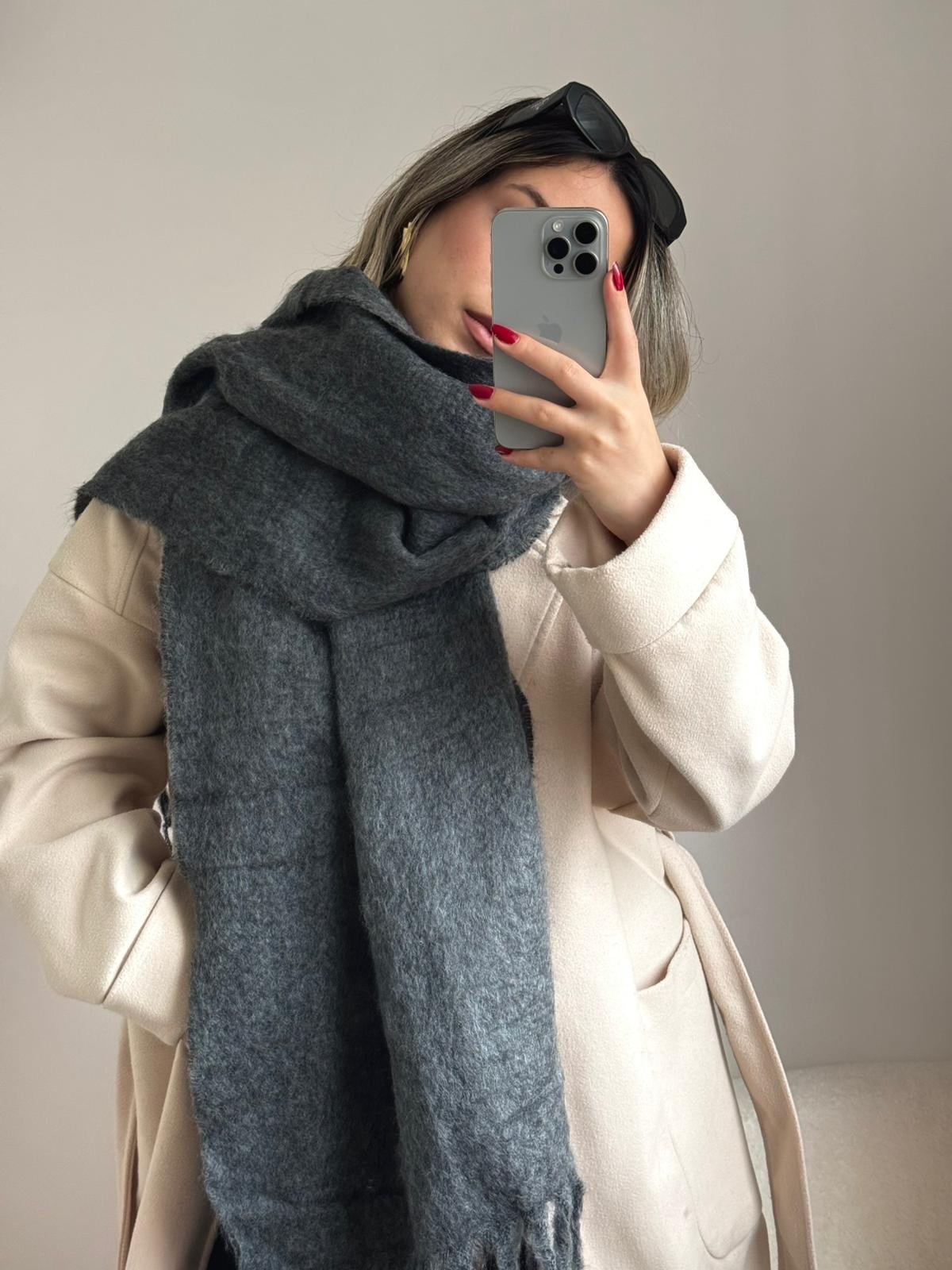 Yumuşak Dokulu Pinterest Atkı Gri