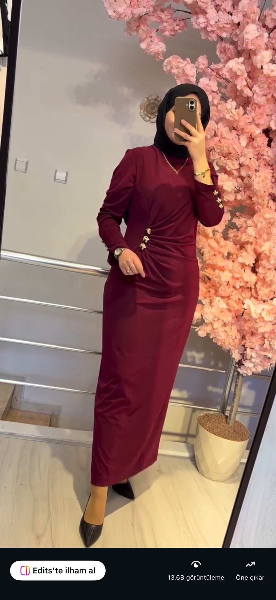 DÜĞME DETAYLI İ ELBİSE-KIRMIZI