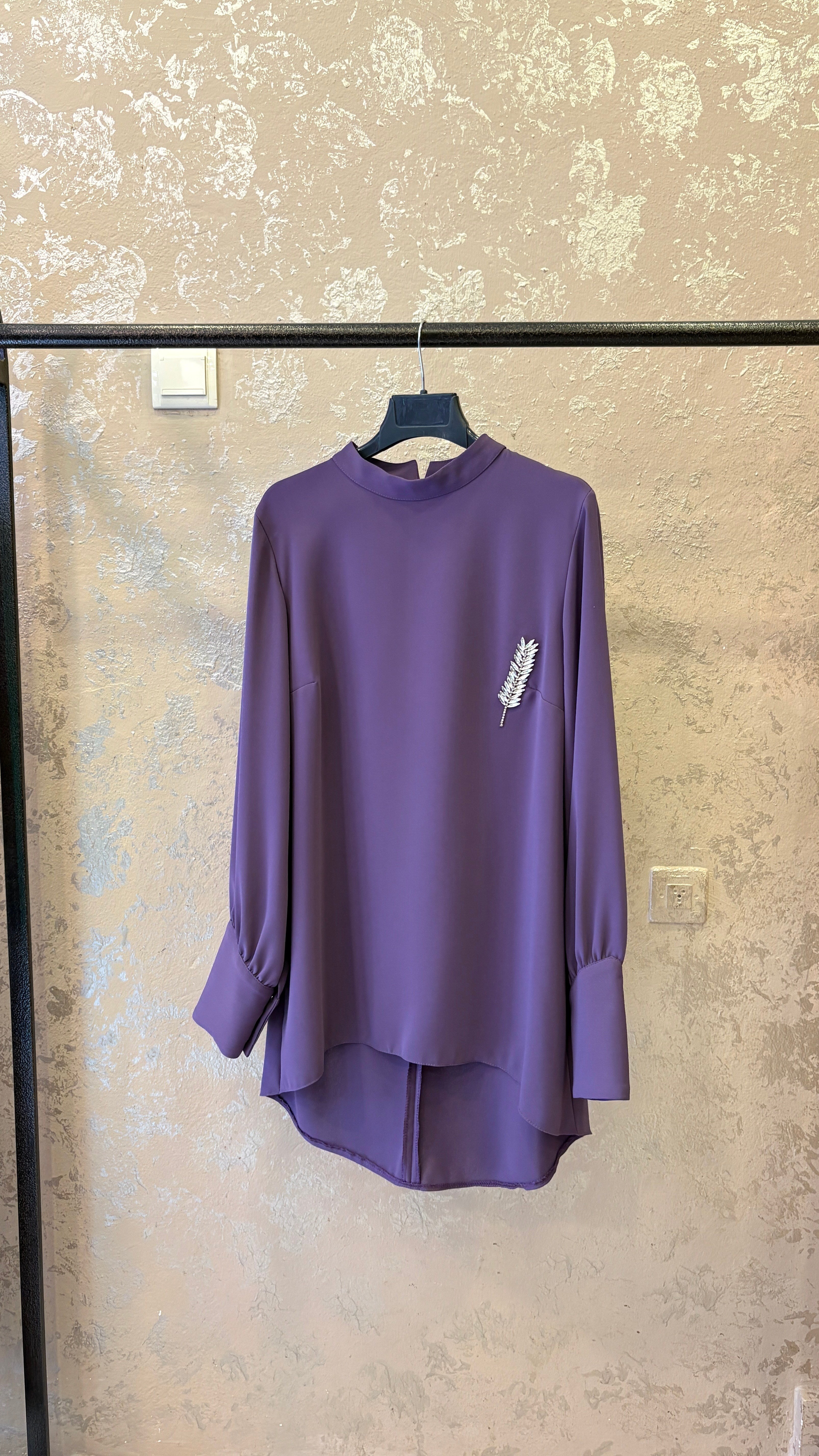 Mor Tunik Taş Detaylı
