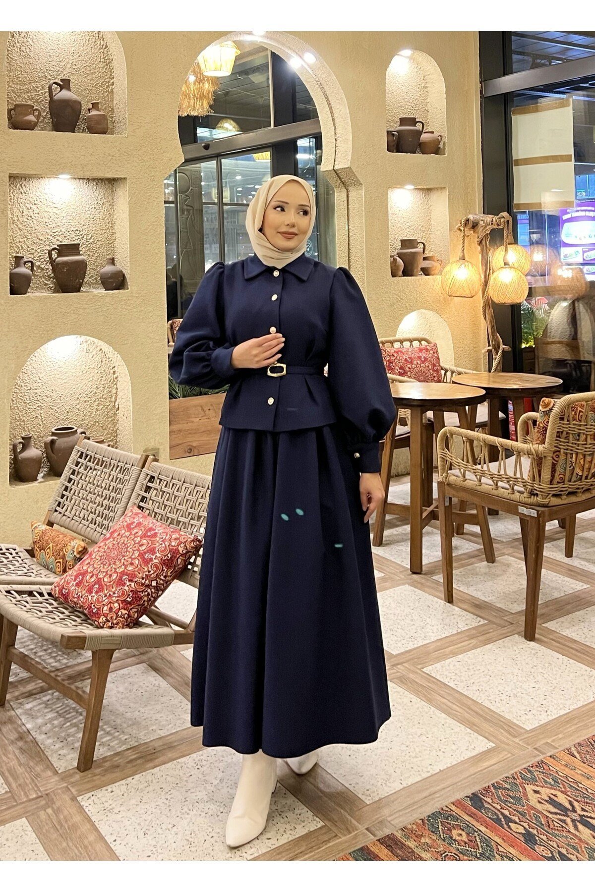 Balon Kol ve Kemer Detaylı Etekli Takım