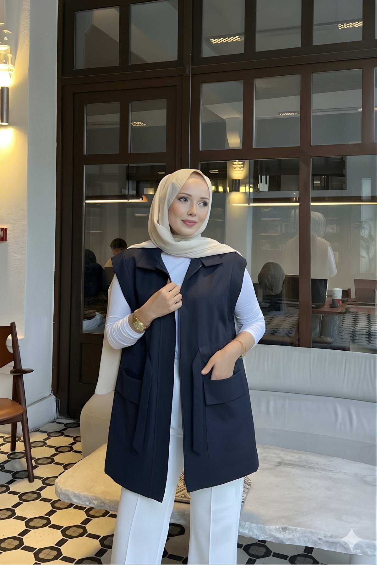 Cepli Bağlamalı ve Fermuarlı Tesettür Yelek - Lacivert