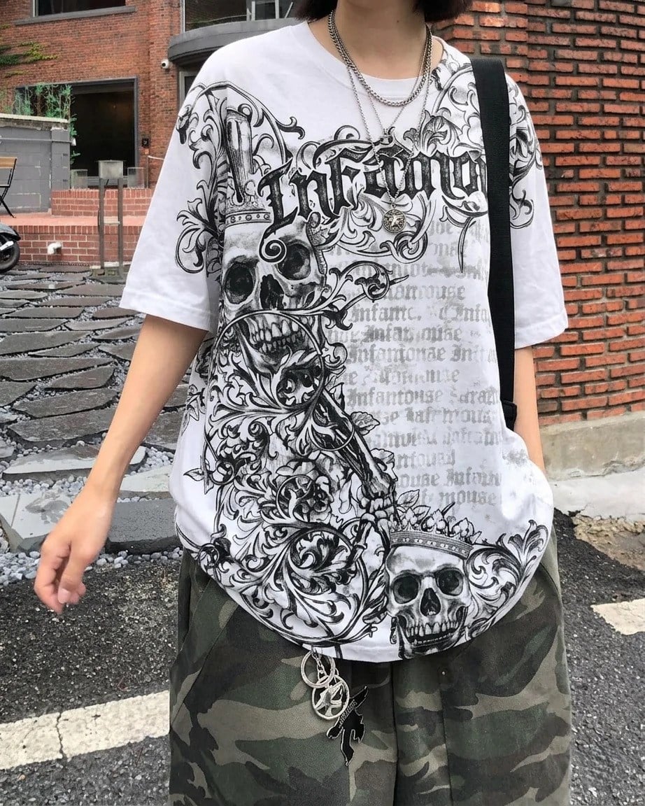 Infamous Crown Skull Gotik Y2K T-Shirt