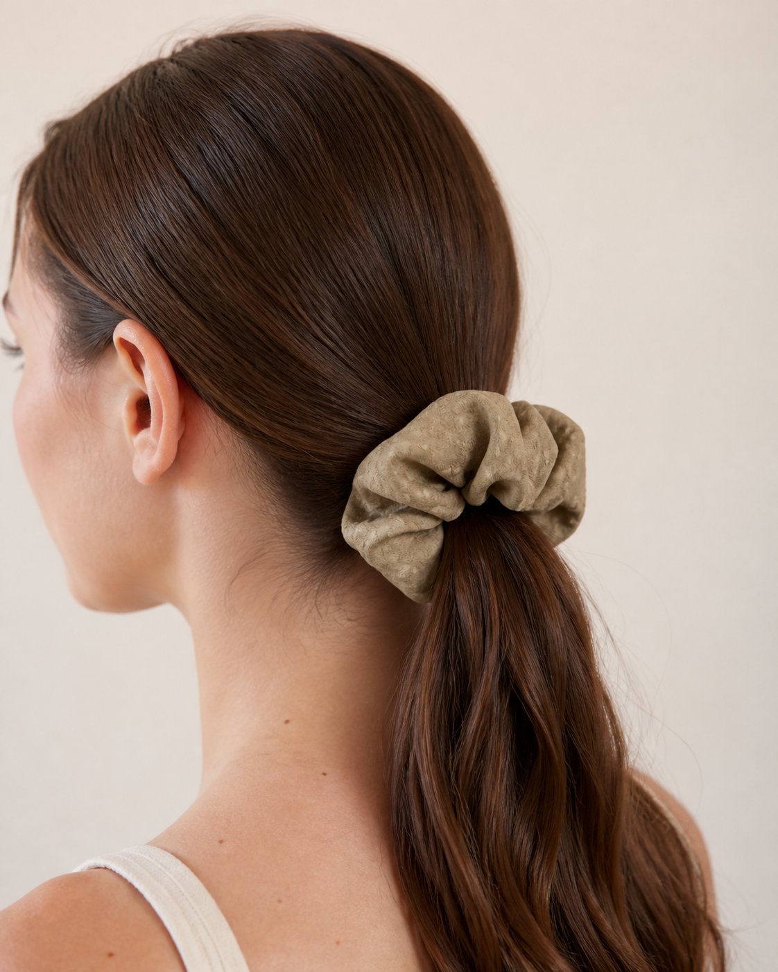 Fashion BEJ DOKULU KUMAŞ SCRUNCHIE SAÇ TOKASI