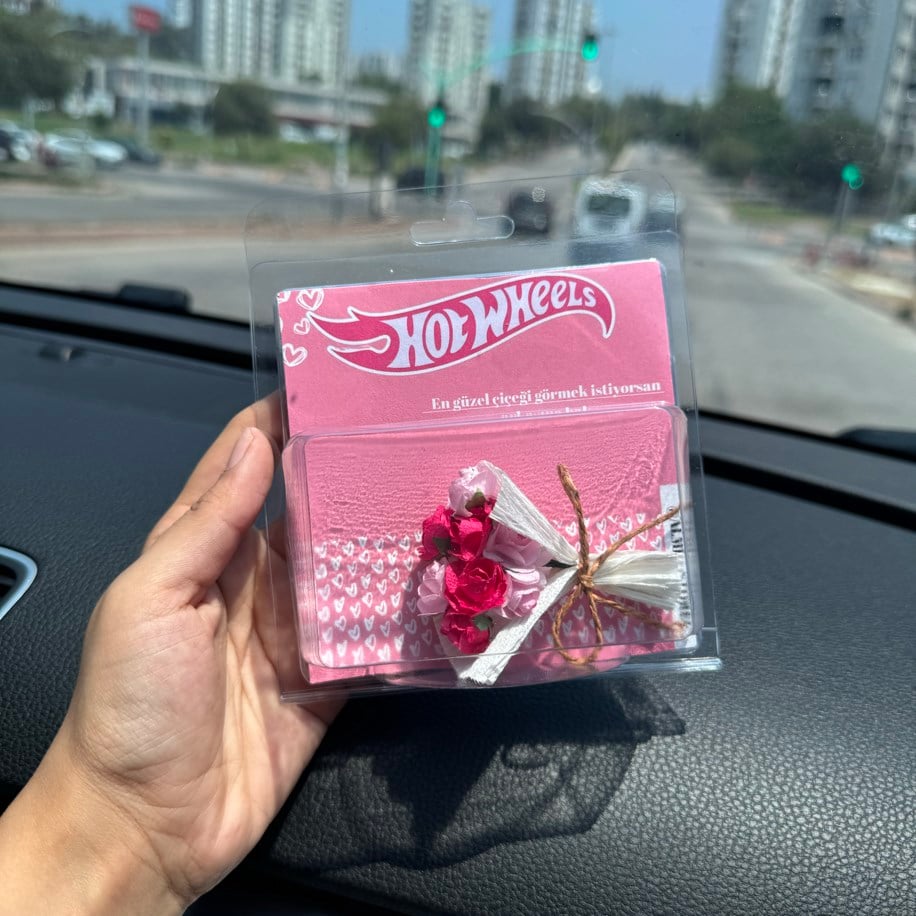 Aynalı Hotflowers