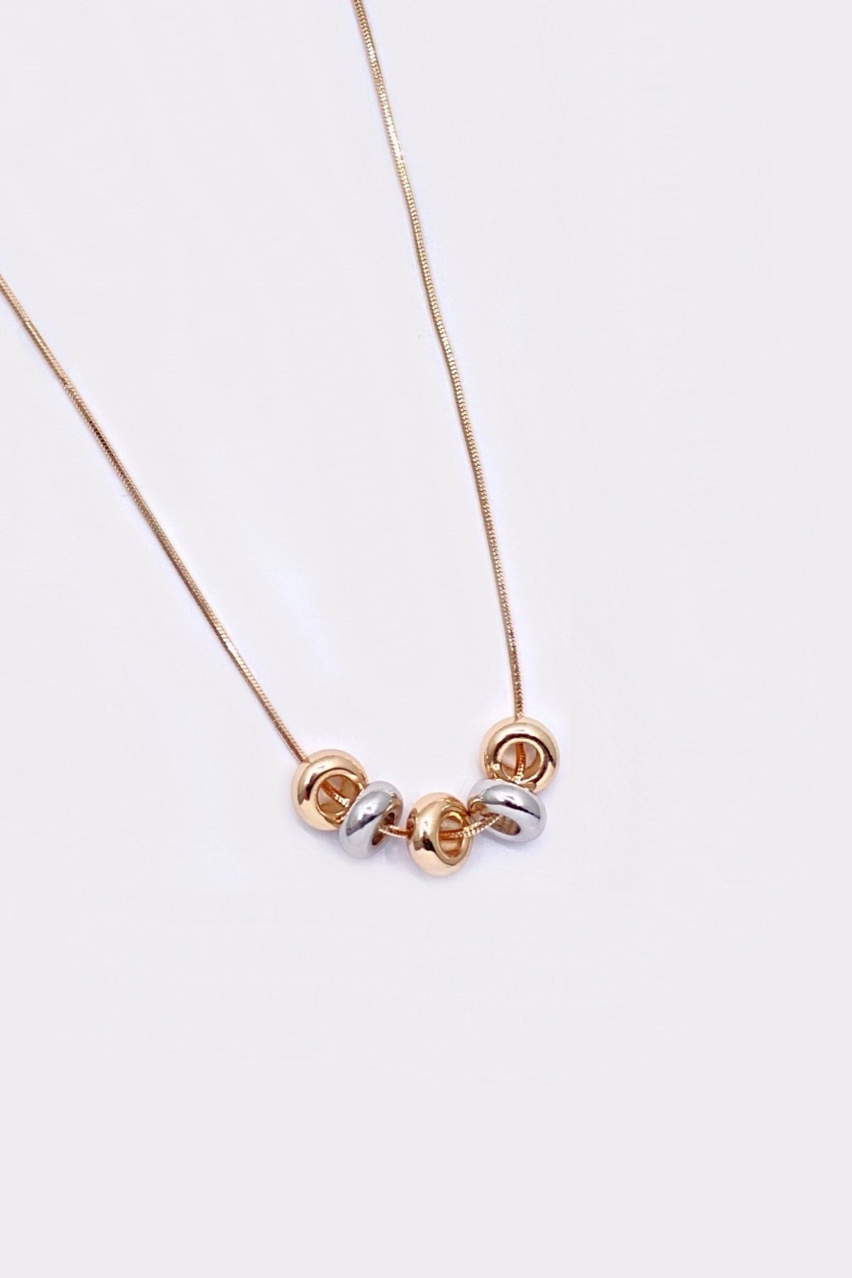 Metal Boncuklu Gold Rose Renk Çelik Kolye