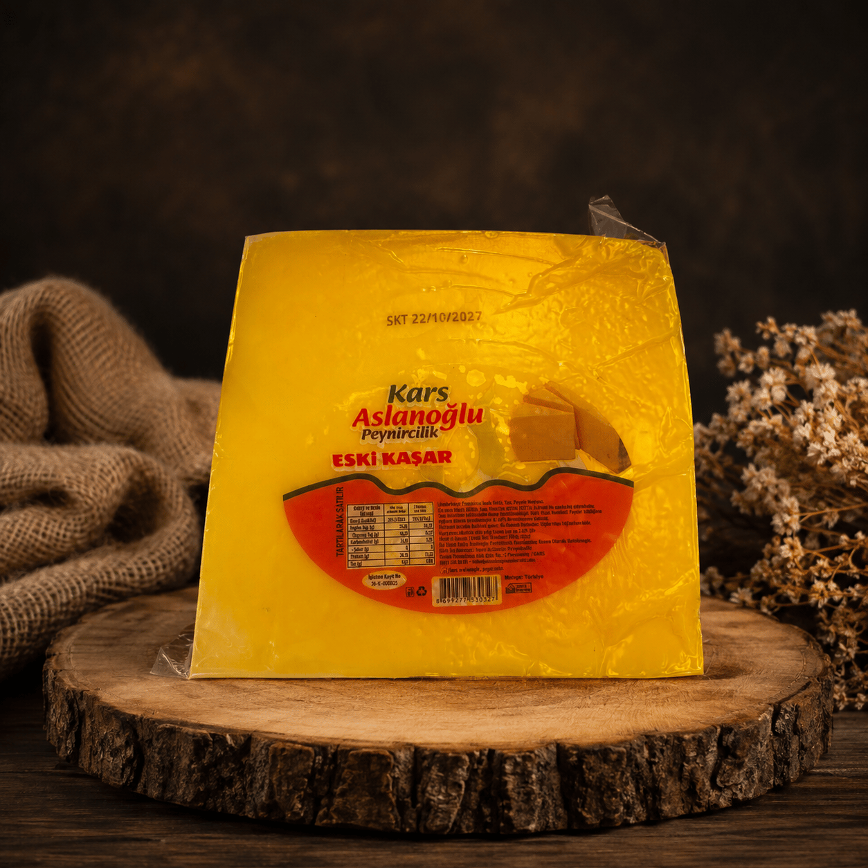 2 Yıllık Kars Eski Kaşar Peyniri Şirden Mayalı 500 gr