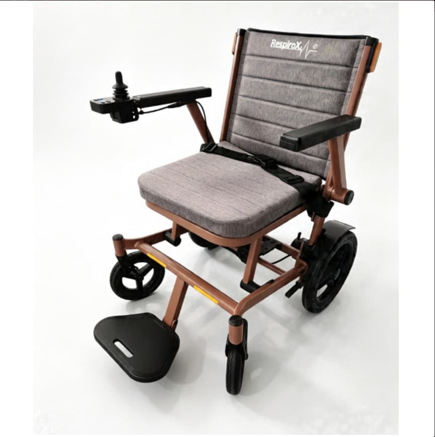 Respirox BC-EM700 Fırçasız Motorlu Katlanabilir Akülü Sandalye Sadece 15 Kg