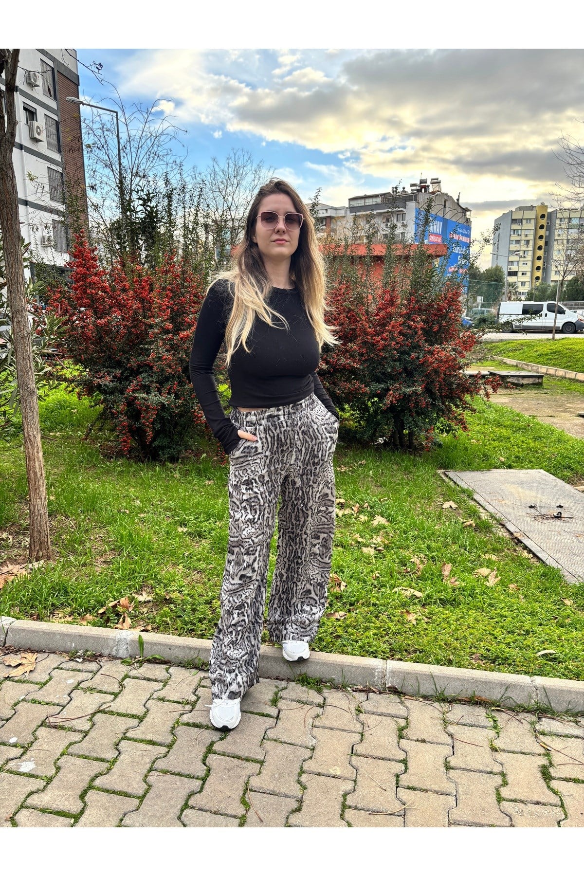 Saten Leopar Desen Bol Paça Pantolon
