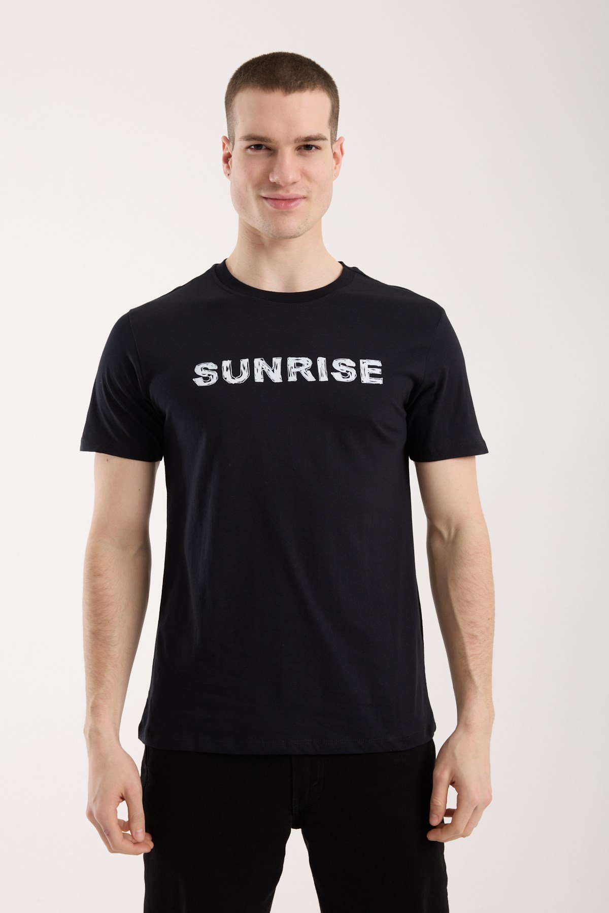 Sunrise Urban Yazı Baskılı Erkek Tişört – Günlük Sportif Stil