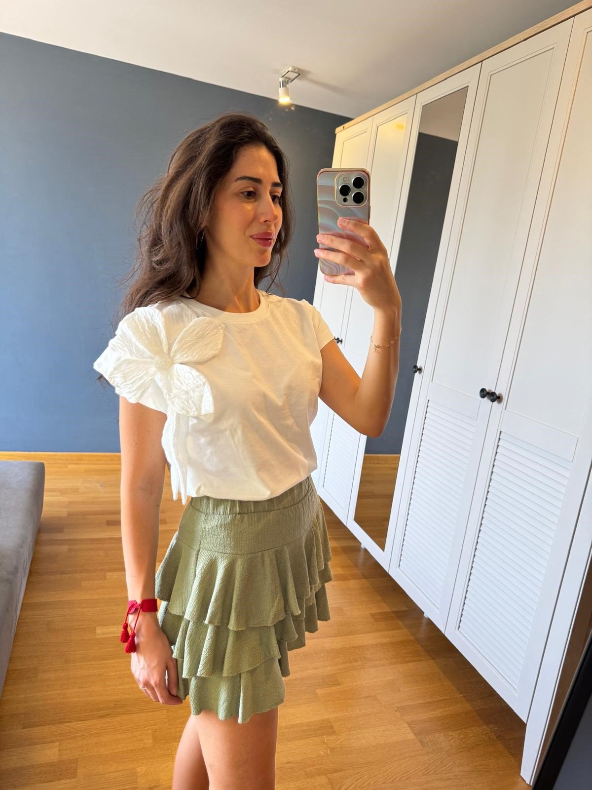 ÇİÇEK DESENLİ T-SHIRT