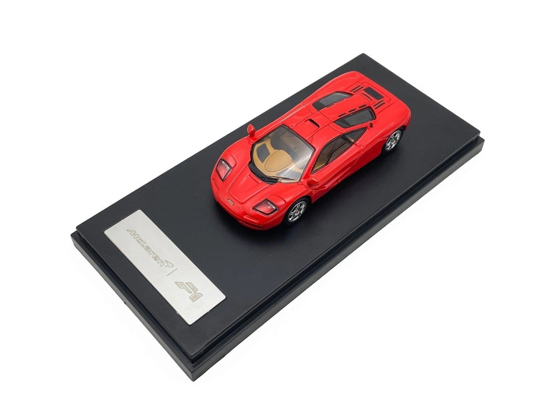 KZL-LCD64025-RE MCLAREN F1 RED 48
