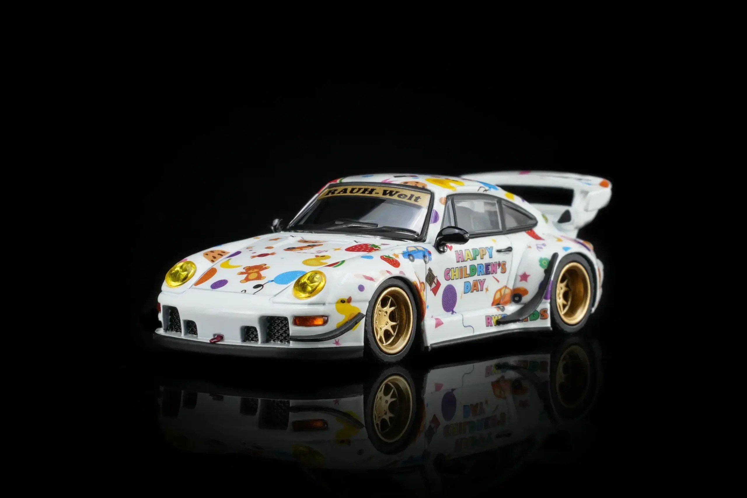 KZL-M62210KZL-M62210 MOTORHELIX 1:64 PORSCHE  RWB993 CHILDREN 240