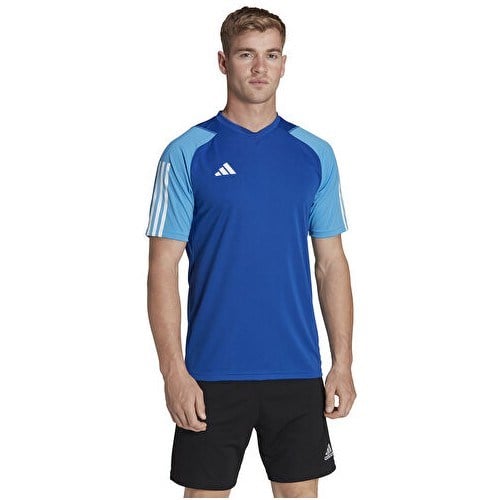 adidas Tiro 23 Erkek Mavi Tişört Şık Tasarım ile Günlük Kullanım için Rahat Kesim